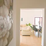 Anju Villas, Tamara فيلة *