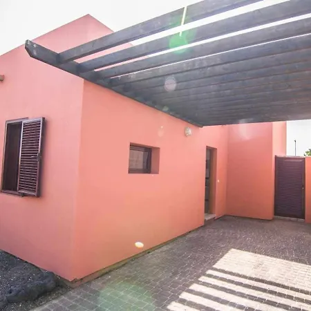 Anju Villas, Tamara Villa Corralejo